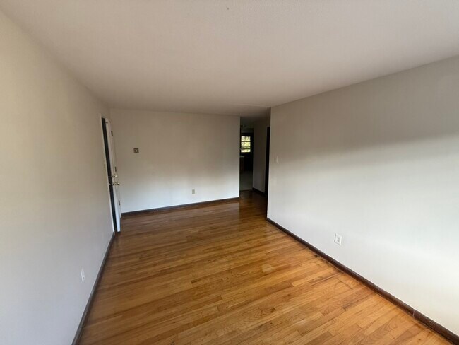 Foto del edificio - 372 Park St