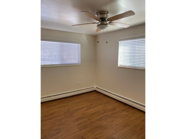 Building Photo - Come live at the Alameda Apartments!