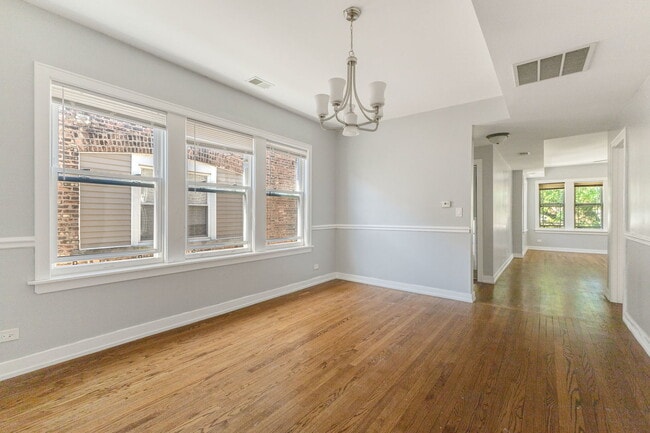 Building Photo - 8139 S Sangamon St