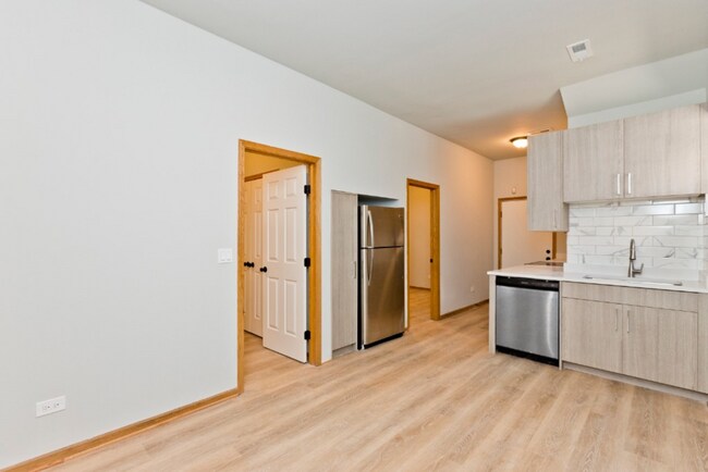 Foto del edificio - 1547 W Augusta Blvd