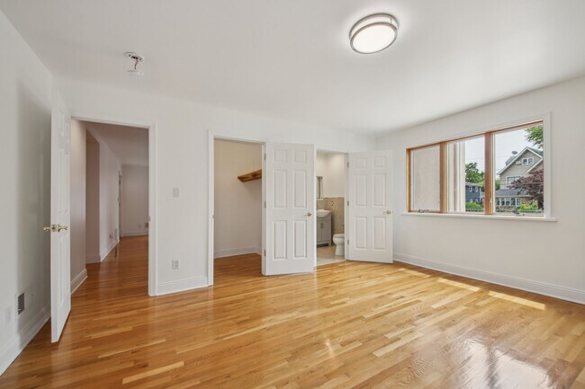 Foto del edificio - 47 New Lawn Ave