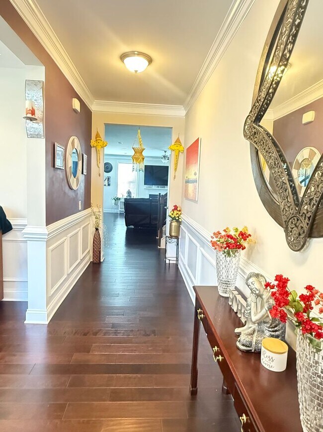 Foto del edificio - Sought-After Skybrook Community