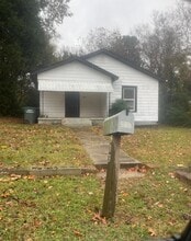 Building Photo - 513 Tenth St