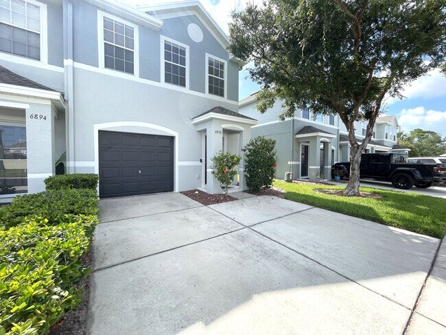 Foto del edificio - 6898 47th Ln N