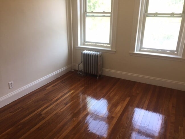 Photo - Nicely renovated 1 bed near the heart of Fenway! House