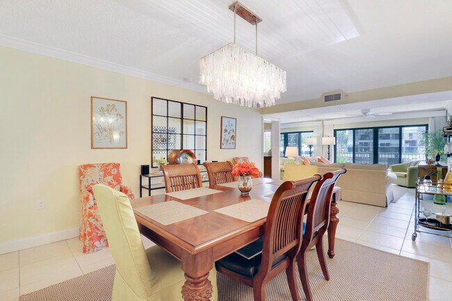 Building Photo - 1301 Seafarer Cir