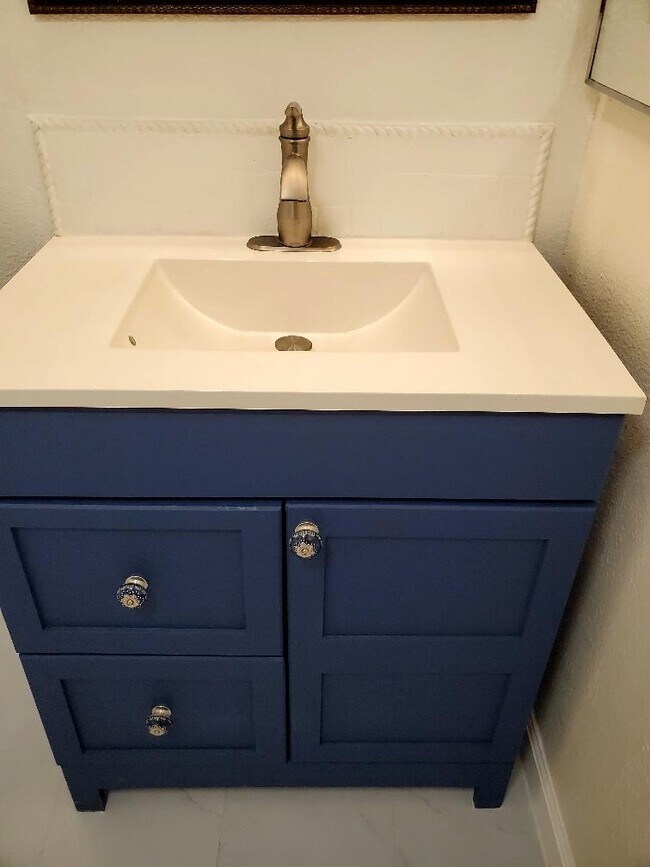 Foto del edificio - 1430 Clipperton Ave