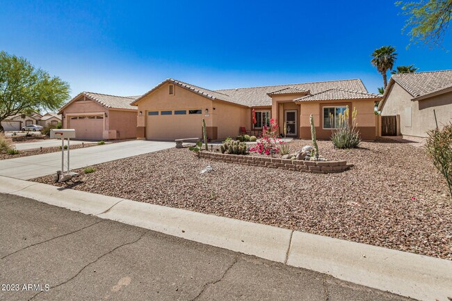 Building Photo - 7004 S Russet Sky Way
