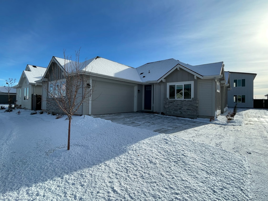 2153 E Valensole St, Meridian, ID 83642 House Rental in Meridian, ID