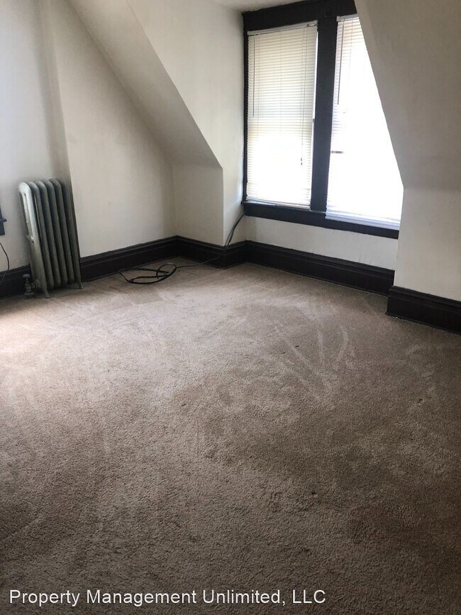 Foto del edificio - 3 br, 1 bath House - 114 E Jackson St.