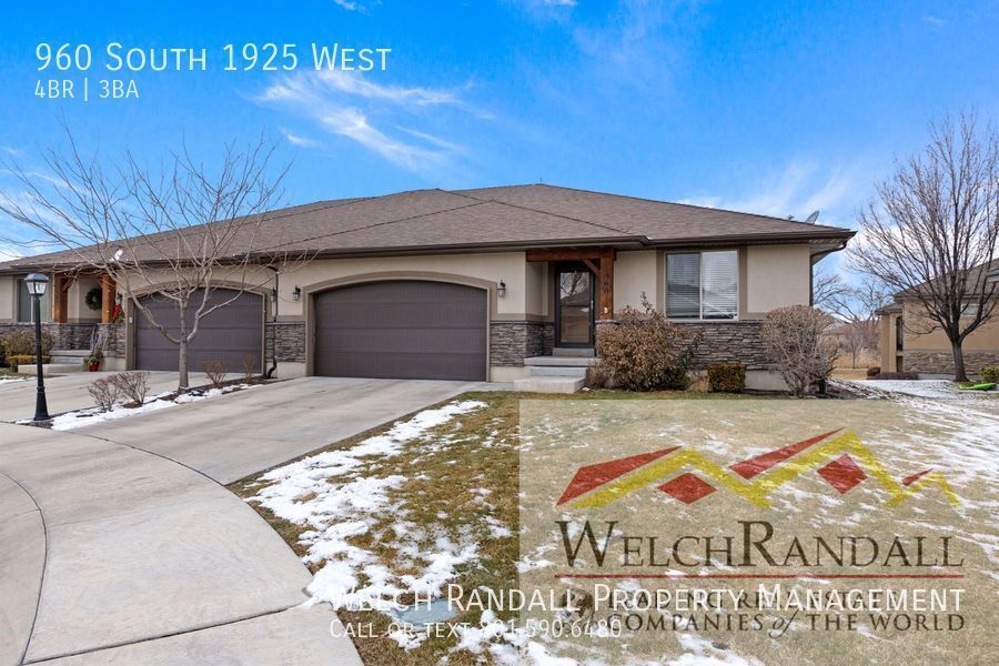 Primary Photo - Beautiful twin home for rent in Orem, Avai...