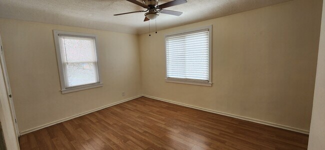 Master Bedroom - 582 Pearl Harbor St