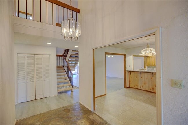 Building Photo - 5908 S Atlanta Pl
