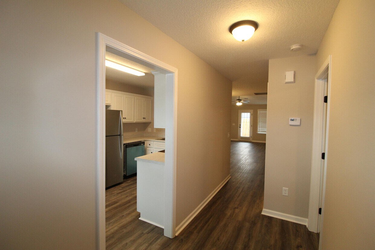 Foto principal - 519 Deerchase Ct