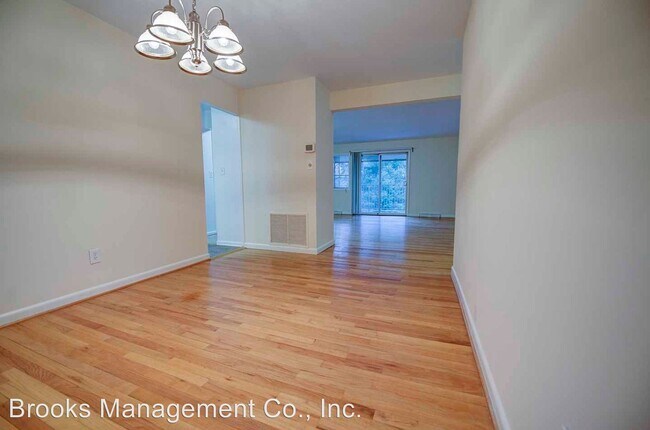 Foto del edificio - 6111-6117 Berkeley Ave