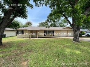Building Photo - 1209 Desiree Ln