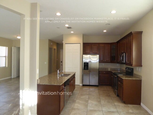 Foto del edificio - 3562 93rd Ave