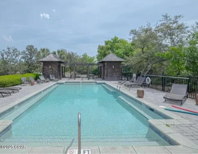 Foto del edificio - 3517 Cottage Cove Ln