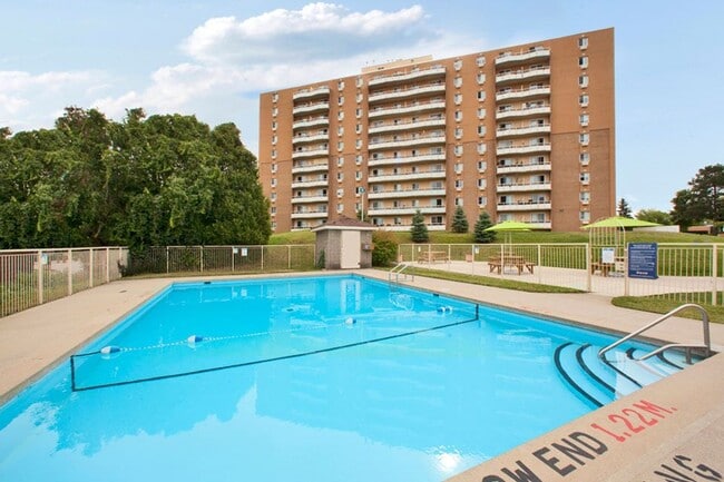 Building Photo - Capitol Hill Apartments