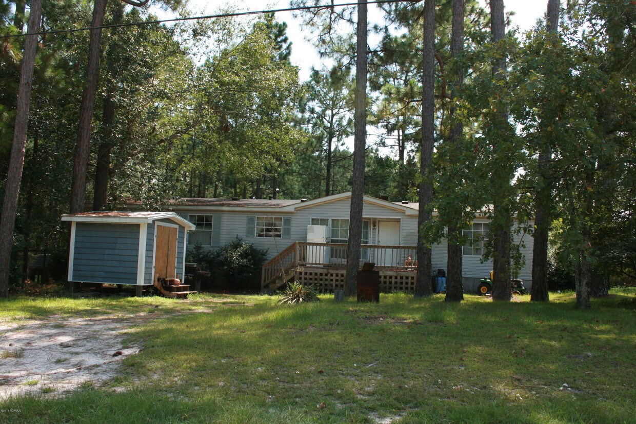 20 Deer Ridge Dr W, Hampstead, NC 28443 House Rental in Hampstead, NC