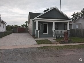 Building Photo - 2616 Lochaven Blvd