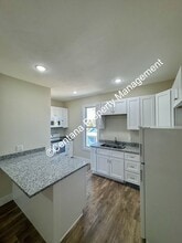 Building Photo - 614 N Alaska St