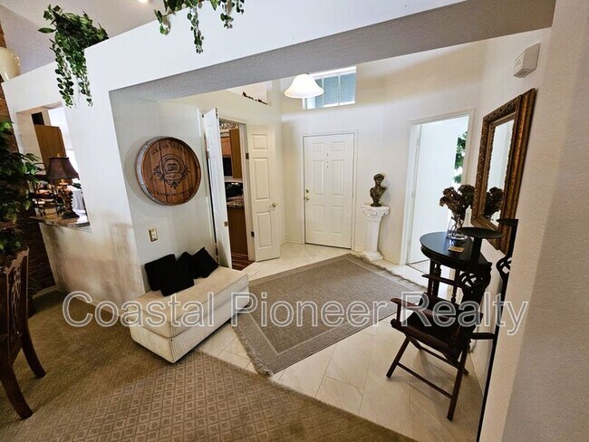 Building Photo - 4521 Gulfwinds Dr