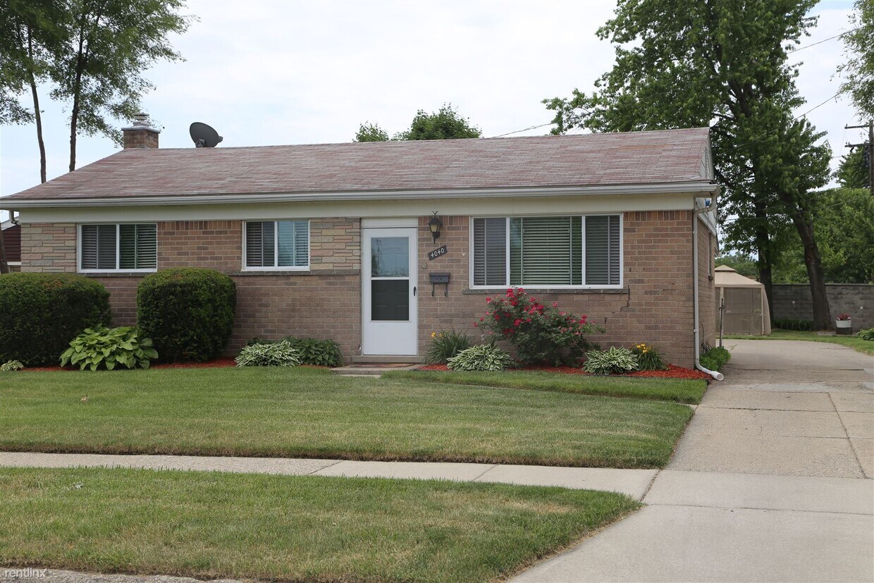 4040 Garrick Ave, Warren, MI 48091 House Rental in Warren, MI