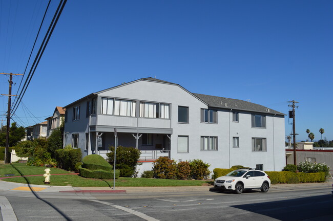 Building Photo - 4115 Beresford St