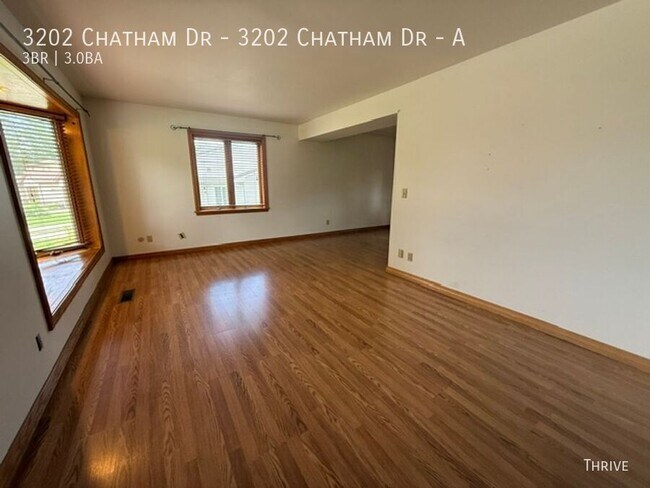 Building Photo - 3202 Chatham Dr