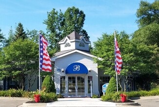Interior Photo - Bridgewater Park
