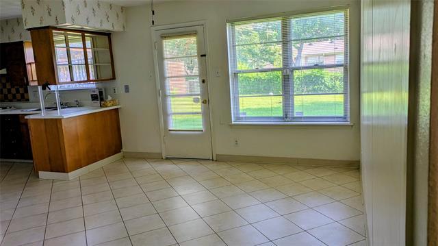 Foto del edificio - 517 E Tyler St