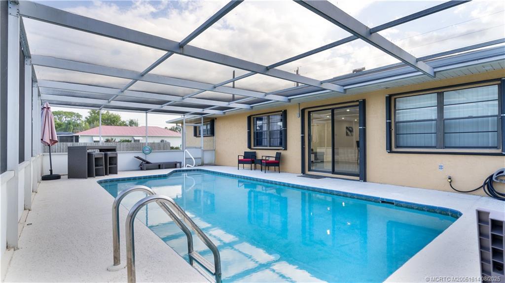 Foto principal - 2599 SE Westmoreland Blvd
