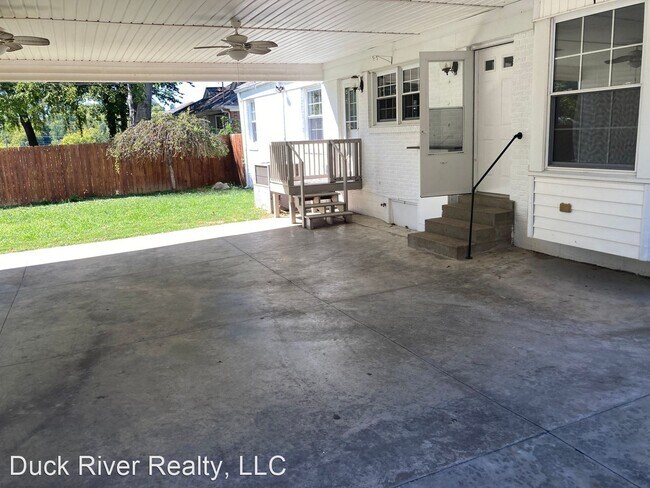 Building Photo - 3 br, 2 bath House - 1813 Alpine Dr