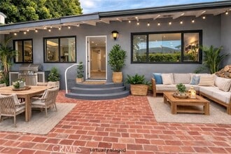 Building Photo - 457 Seaward Rd