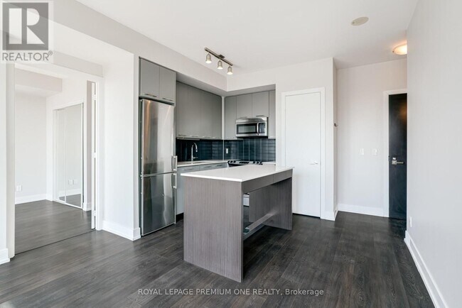 Photo du bâtiment - 9471 Yonge St