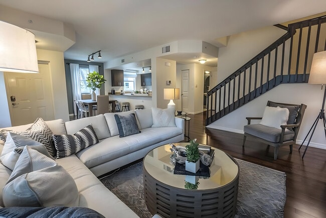 Building Photo - IMT Gulfstream