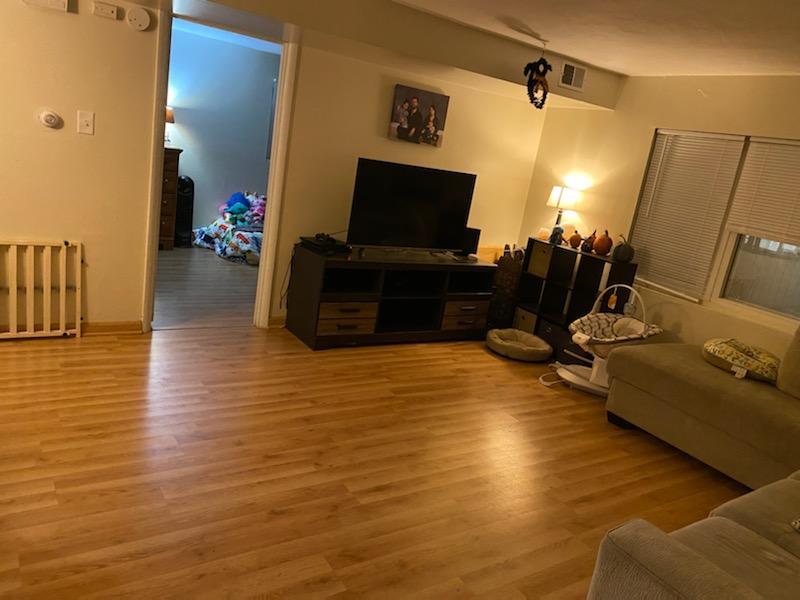 LR - 9514 Lawrence Ct