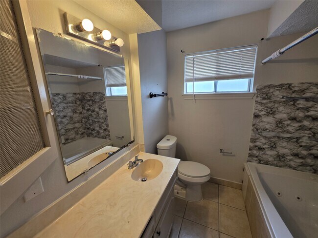 Foto del edificio - 3414 Bristlecone Trail