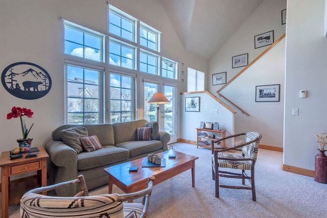 Foto del edificio - 112 Aspen Meadows Rd