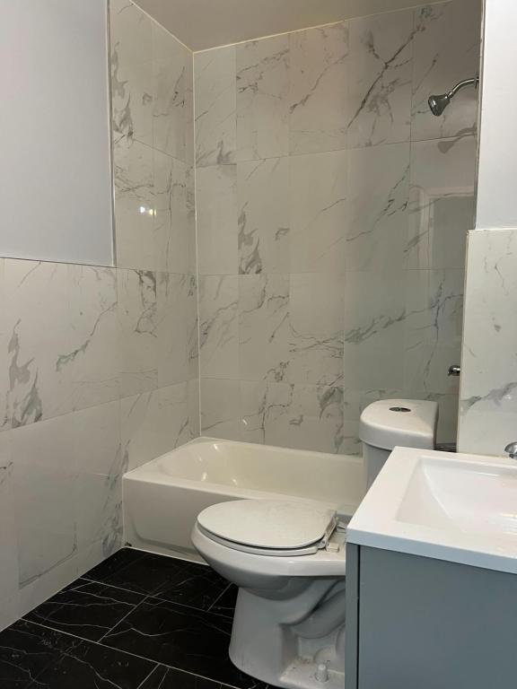 Photo - 157 Voss Ave House