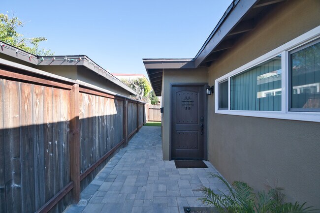 Building Photo - 18506 Grevillea Ave