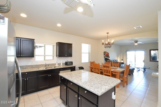 Building Photo - 11442 E Aster Ln