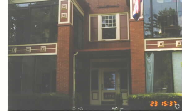 Building Photo - 292 9th St NE