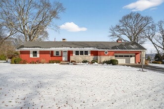 Building Photo - 9 Harbor View S