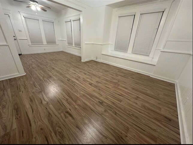 Foto del edificio - 8110 N 10th St