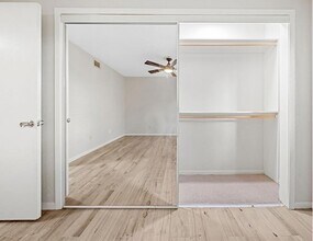 Building Photo - 2277 S Kirkwood Rd