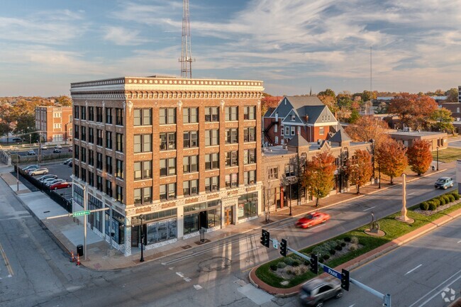 Building Photo - The Nicholas