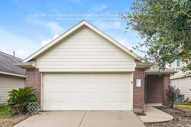Building Photo - 18742 N Lyford Dr