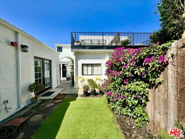 Foto del edificio - 540 Huntley Dr